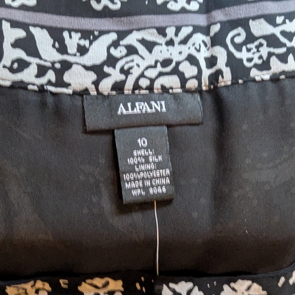 Alfani Black/Gray/White Flowy Boat Neck Long sleeve lightweight top. Women's 10 - Picture 8 of 10